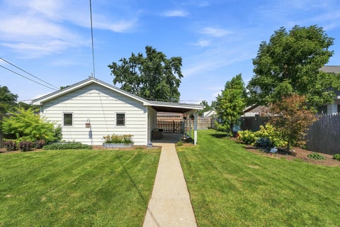 Tiny photo for 626 E Division Street, Lockport, IL 60441 (MLS # 12653232)