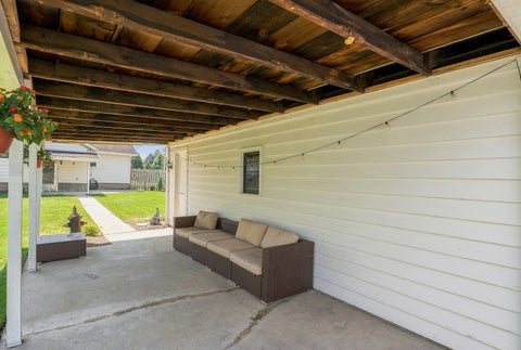Tiny photo for 626 E Division Street, Lockport, IL 60441 (MLS # 12653232)