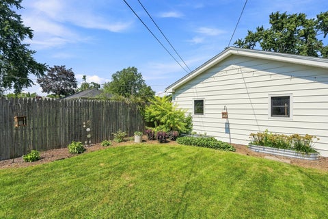 Tiny photo for 626 E Division Street, Lockport, IL 60441 (MLS # 12653232)