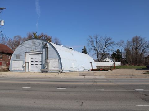 1330 E New York Street Aurora IL 60505