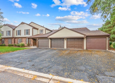 Photo of 2115 Lancaster Circle #201C, Naperville, IL 60565 (MLS # 12783788)