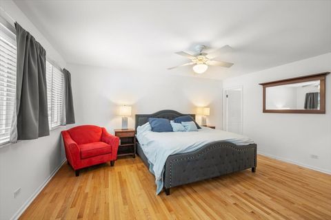 Tiny photo for 50 Red Oak Lane, Highland Park, IL 60035 (MLS # 12041110)