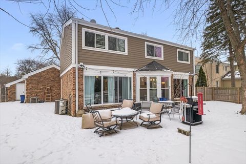 Tiny photo for 50 Red Oak Lane, Highland Park, IL 60035 (MLS # 12041110)