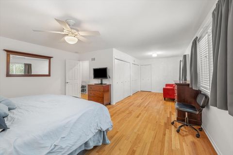 Tiny photo for 50 Red Oak Lane, Highland Park, IL 60035 (MLS # 12041110)