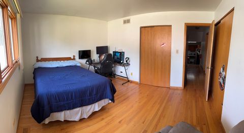 Tiny photo for 7110 W 82nd Place, Burbank, IL 60459 (MLS # 12486291)