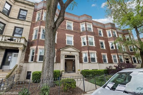 3807 N WILTON Avenue 3 Chicago IL 60613
