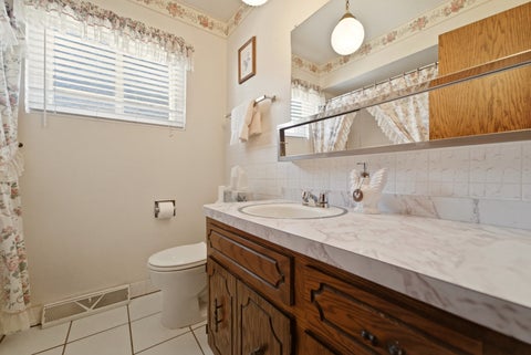 Tiny photo for 11607 S Avenue J, Chicago, IL 60617 (MLS # 12733910)