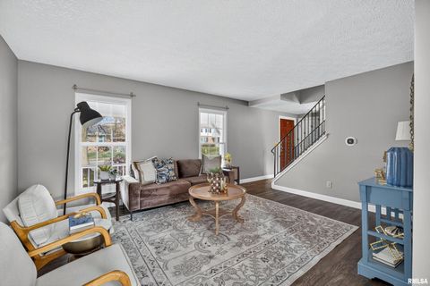 Tiny photo for 1033 W 58TH Street, Davenport, IA 52806 (MLS # QC4269357)