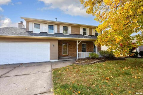 Tiny photo for 1033 W 58TH Street, Davenport, IA 52806 (MLS # QC4269357)