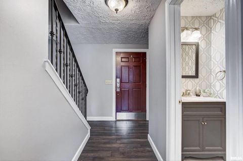 Tiny photo for 1033 W 58TH Street, Davenport, IA 52806 (MLS # QC4269357)