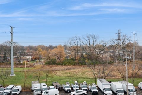 Tiny photo for 7450 Lincoln Avenue #609, Skokie, IL 60077 (MLS # 12521797)