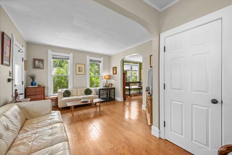 Tiny photo for 434 S 3rd Street, West Dundee, IL 60118 (MLS # 12631177)