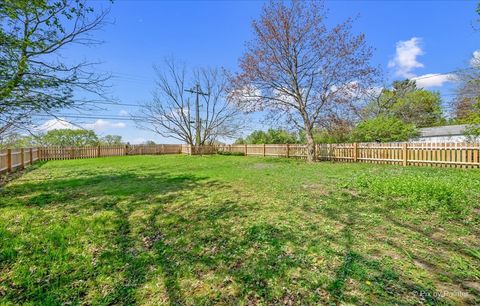 Tiny photo for 434 S 3rd Street, West Dundee, IL 60118 (MLS # 12631177)