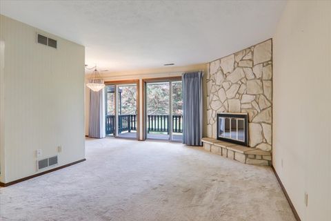 Tiny photo for 54 Brandywine Court, Bloomington, IL 61704 (MLS # 12448211)