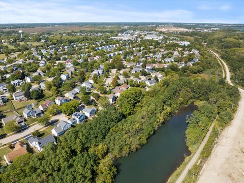 Tiny photo for 618 Grace Drive, Lake In The Hills, IL 60156 (MLS # 12482001)