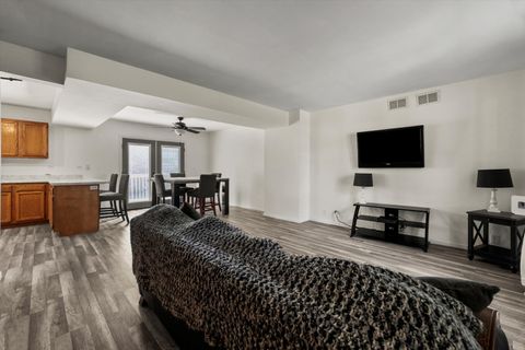 Tiny photo for 618 Grace Drive, Lake In The Hills, IL 60156 (MLS # 12482001)