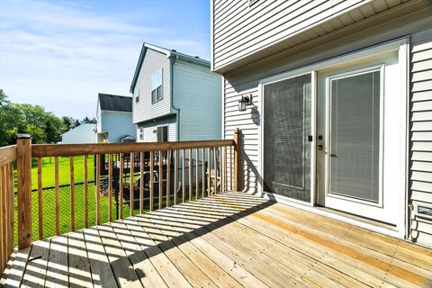 Tiny photo for 618 Grace Drive, Lake In The Hills, IL 60156 (MLS # 12482001)