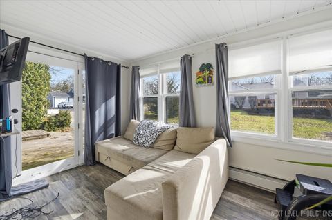 Tiny photo for 622 Spring Street, Batavia, IL 60510 (MLS # 12589620)