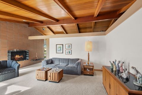 Tiny photo for 5340 W 102nd Street, Oak Lawn, IL 60453 (MLS # 12502543)