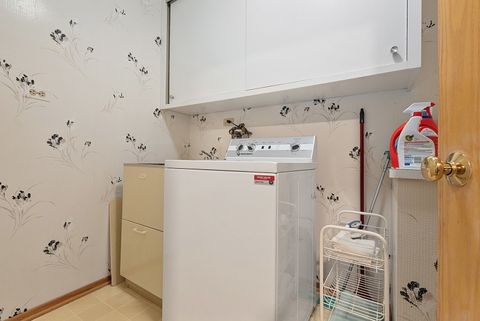 Tiny photo for 5340 W 102nd Street, Oak Lawn, IL 60453 (MLS # 12502543)