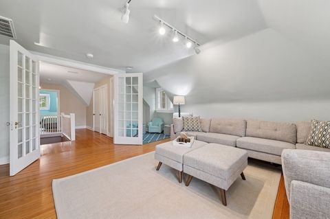 Tiny photo for 1335 Asbury Avenue, Evanston, IL 60201 (MLS # 12446158)