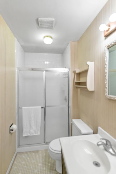 Tiny photo for 815 Knightsbridge Lane, Schaumburg, IL 60195 (MLS # 12619022)