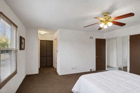 Tiny photo for 815 Knightsbridge Lane, Schaumburg, IL 60195 (MLS # 12619022)