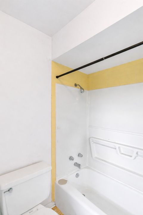 Tiny photo for 815 Knightsbridge Lane, Schaumburg, IL 60195 (MLS # 12619022)