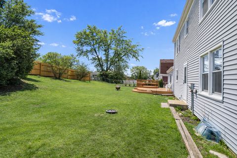 Tiny photo for 815 Knightsbridge Lane, Schaumburg, IL 60195 (MLS # 12619022)