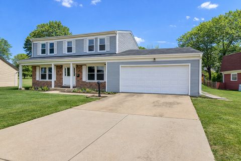 Tiny photo for 815 Knightsbridge Lane, Schaumburg, IL 60195 (MLS # 12619022)