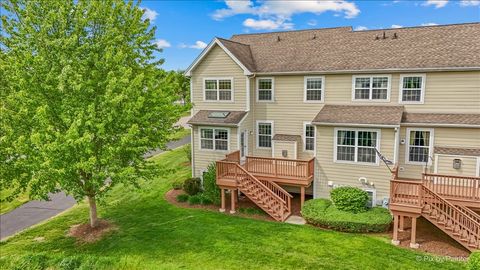 Tiny photo for 1131 Falcon Ridge Drive, Elgin, IL 60124 (MLS # 12652048)