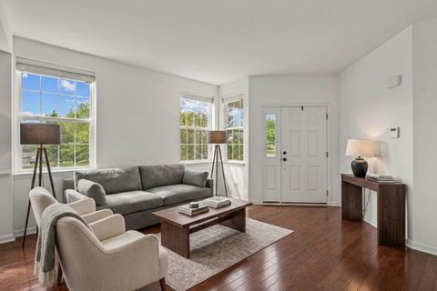 Tiny photo for 1131 Falcon Ridge Drive, Elgin, IL 60124 (MLS # 12652048)