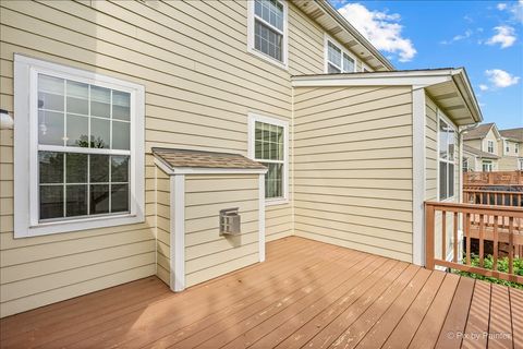 Tiny photo for 1131 Falcon Ridge Drive, Elgin, IL 60124 (MLS # 12652048)