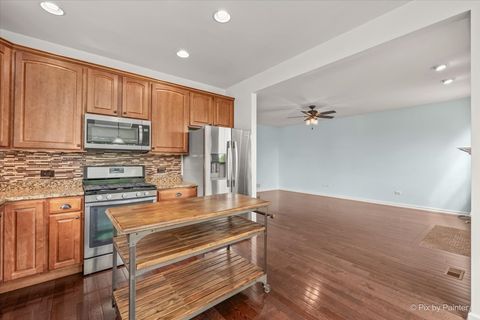 Tiny photo for 1131 Falcon Ridge Drive, Elgin, IL 60124 (MLS # 12652048)