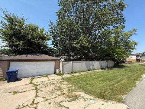 Tiny photo for 7301 W 113th Street, Worth, IL 60482 (MLS # 12715748)