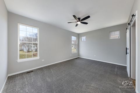 Tiny photo for 21316 Brush Lake Drive, Crest Hill, IL 60403 (MLS # 12542479)