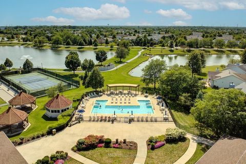 Tiny photo for 21316 Brush Lake Drive, Crest Hill, IL 60403 (MLS # 12542479)