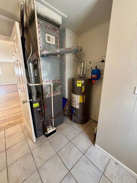 Tiny photo for 2904 Woodworth Place, Hazel Crest, IL 60429 (MLS # 12565421)