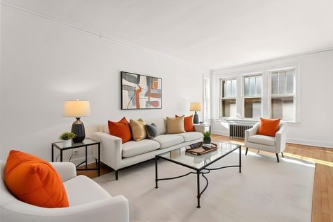 Tiny photo for 817 Brummel Street #1S, Evanston, IL 60202 (MLS # 12511039)