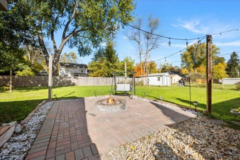 Tiny photo for 1302 Cary Road, Algonquin, IL 60102 (MLS # 12635043)