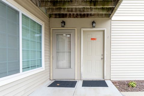 Tiny photo for 6526 Timberleaf Court #4, Loves Park, IL 61111 (MLS # 12500839)