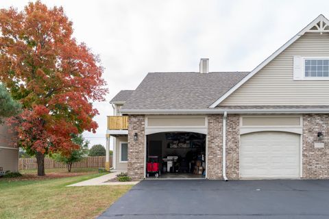 Tiny photo for 6526 Timberleaf Court #4, Loves Park, IL 61111 (MLS # 12500839)