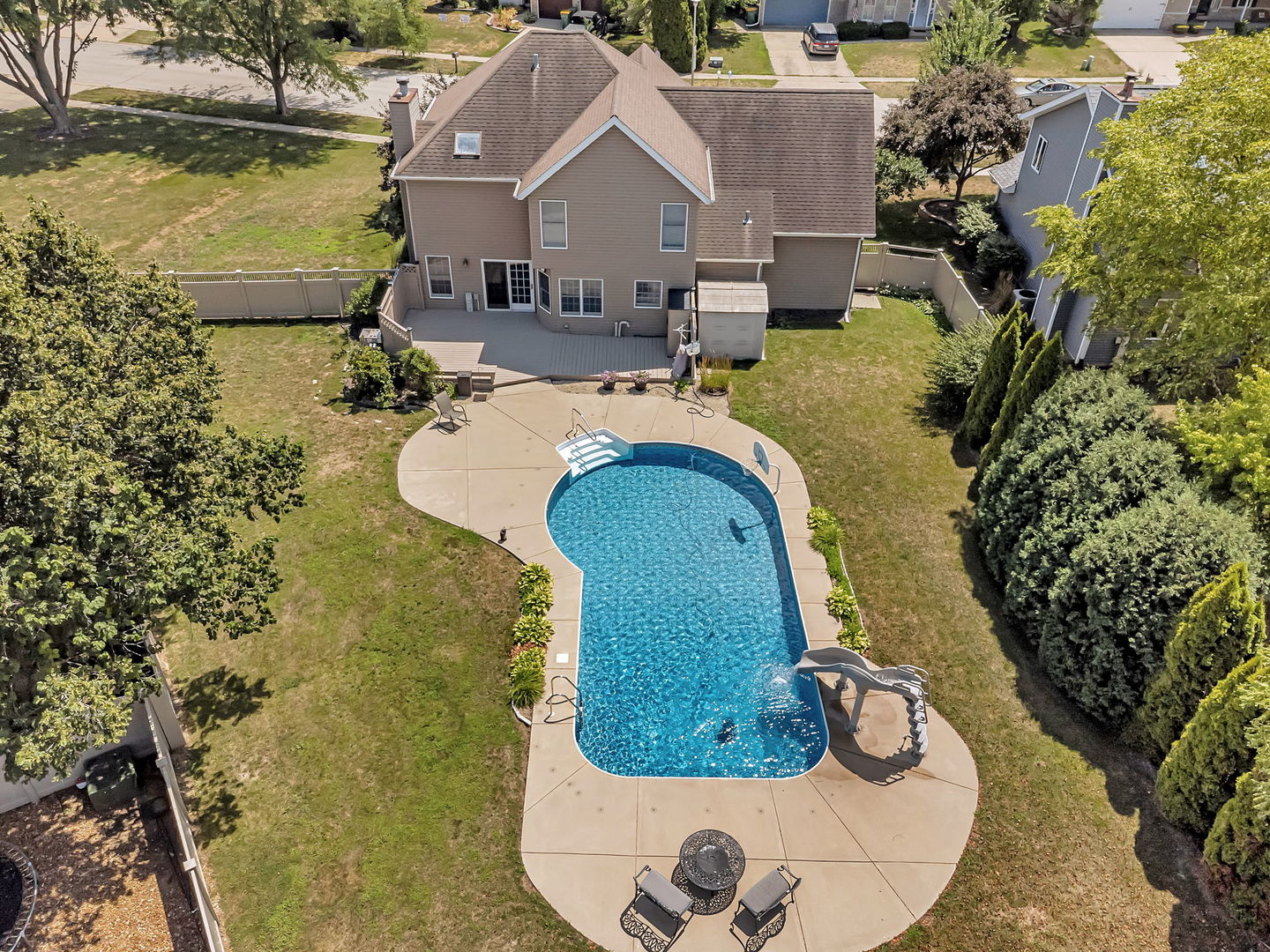 1111 Oxford Lane
