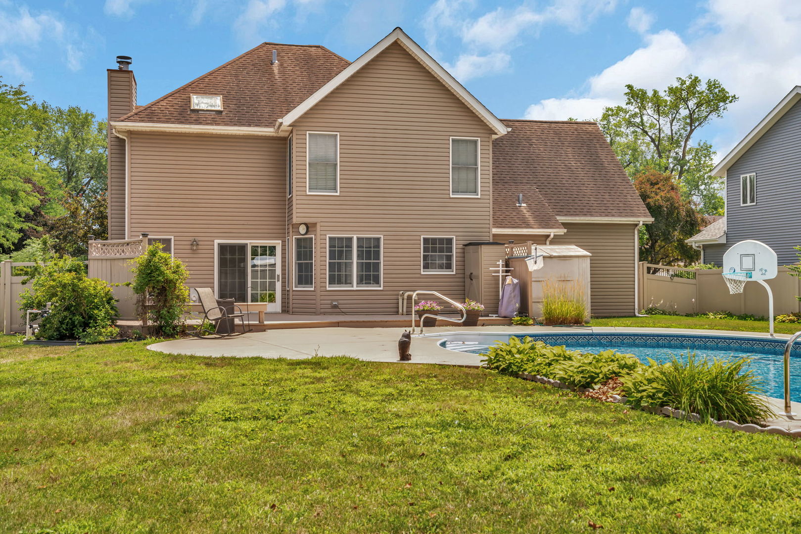 1111 Oxford Lane