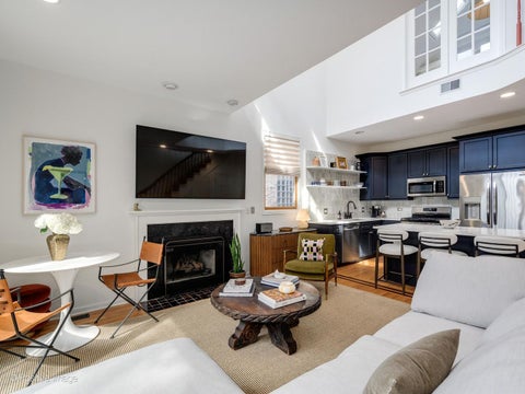 Tiny photo for 2917 N Damen Avenue #3N, Chicago, IL 60618 (MLS # 12767367)