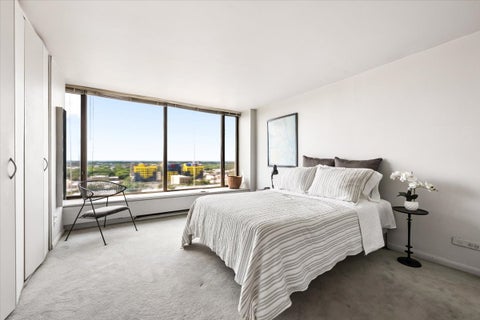 Tiny photo for 5455 N Sheridan Road #1812, Chicago, IL 60640 (MLS # 12746958)