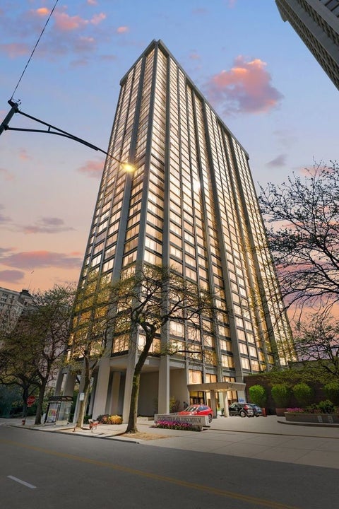 Tiny photo for 5455 N Sheridan Road #1812, Chicago, IL 60640 (MLS # 12746958)