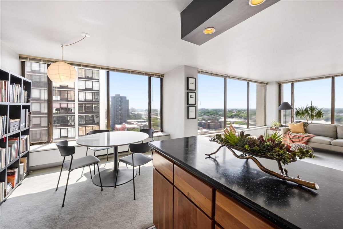 5455 N Sheridan Road 1812