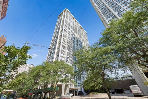 Tiny photo for 5455 N Sheridan Road #1812, Chicago, IL 60640 (MLS # 12746958)