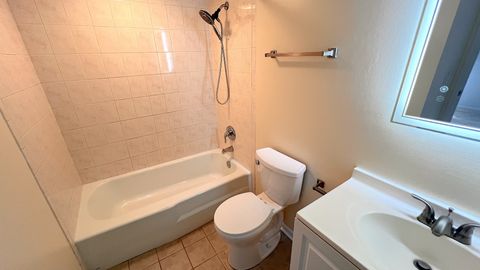 Tiny photo for 521 73rd Street #105, Downers Grove, IL 60516 (MLS # 12557866)